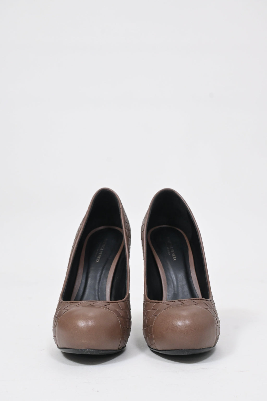 Bottega Veneta Weave Pumps in Brown Intrecciato Leather