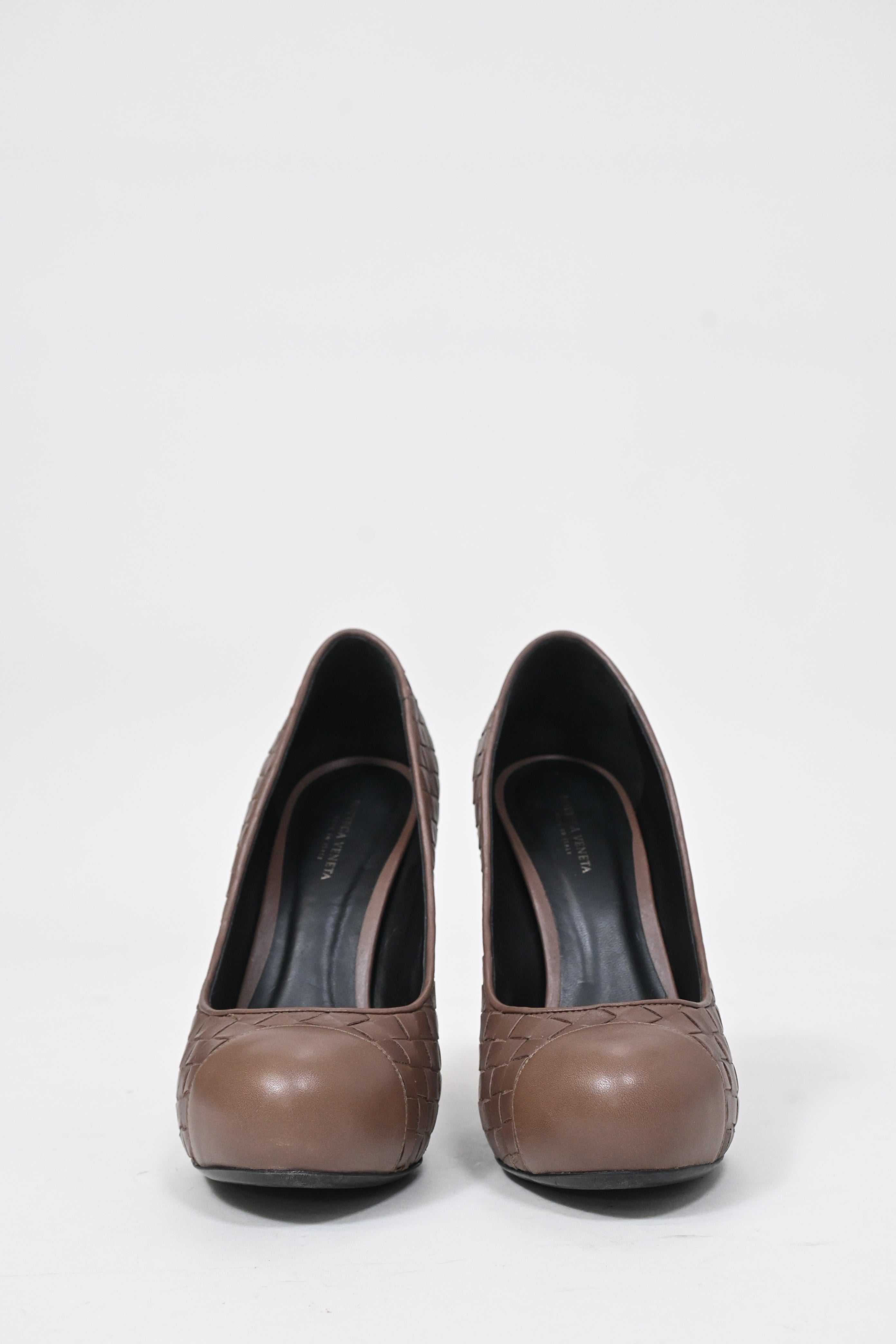 Bottega Veneta Weave Pumps in Brown Intrecciato Leather