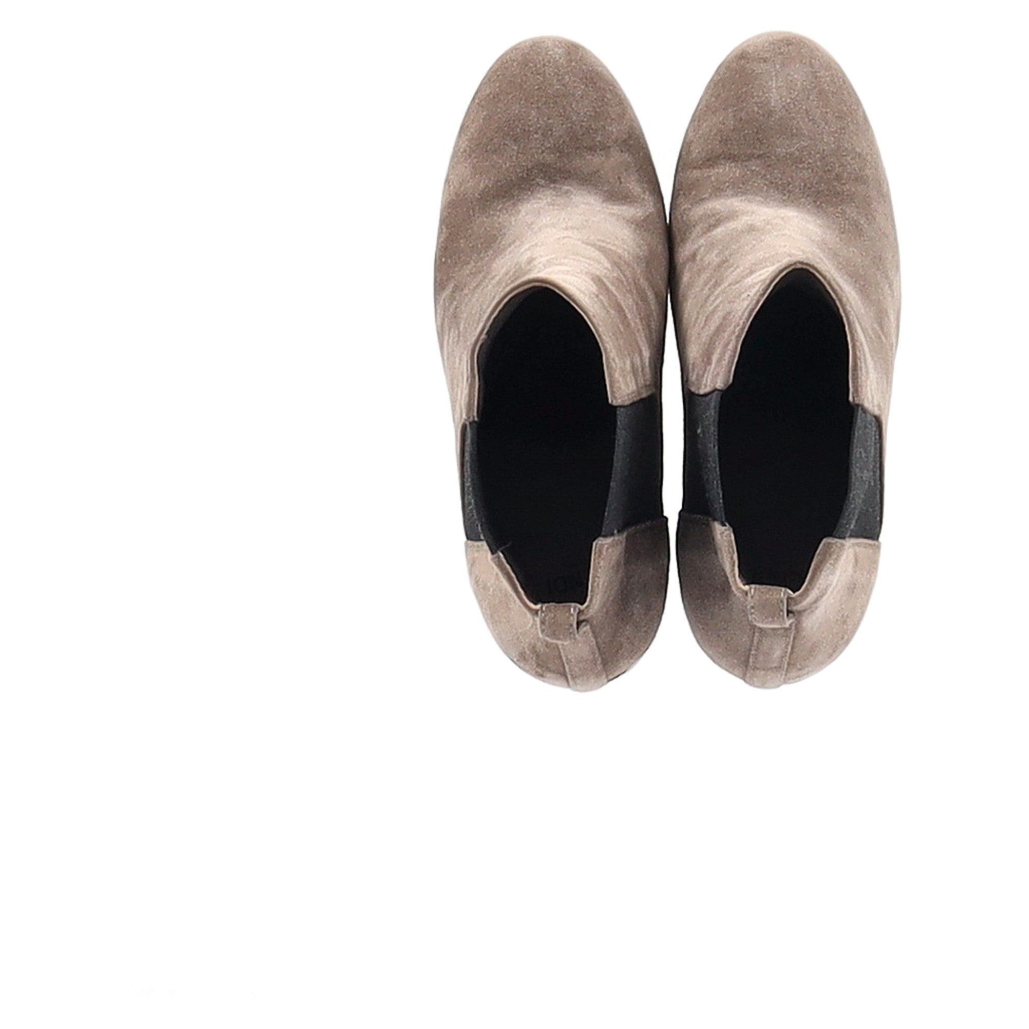 Fendi High-Heeled Chelsea Boots in Brown Suede