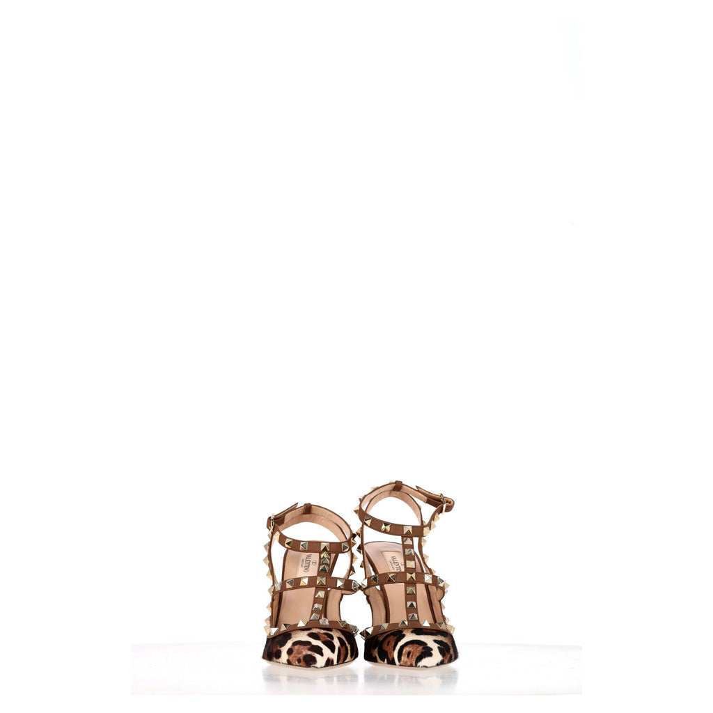 Valentino Garavani Rockstud Printed Pumps in Brown Pony hair