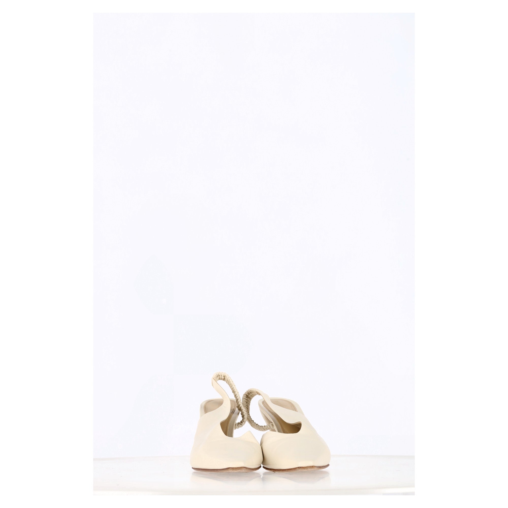 Bottega Veneta Almond Slingback Pumps in Cream Leather