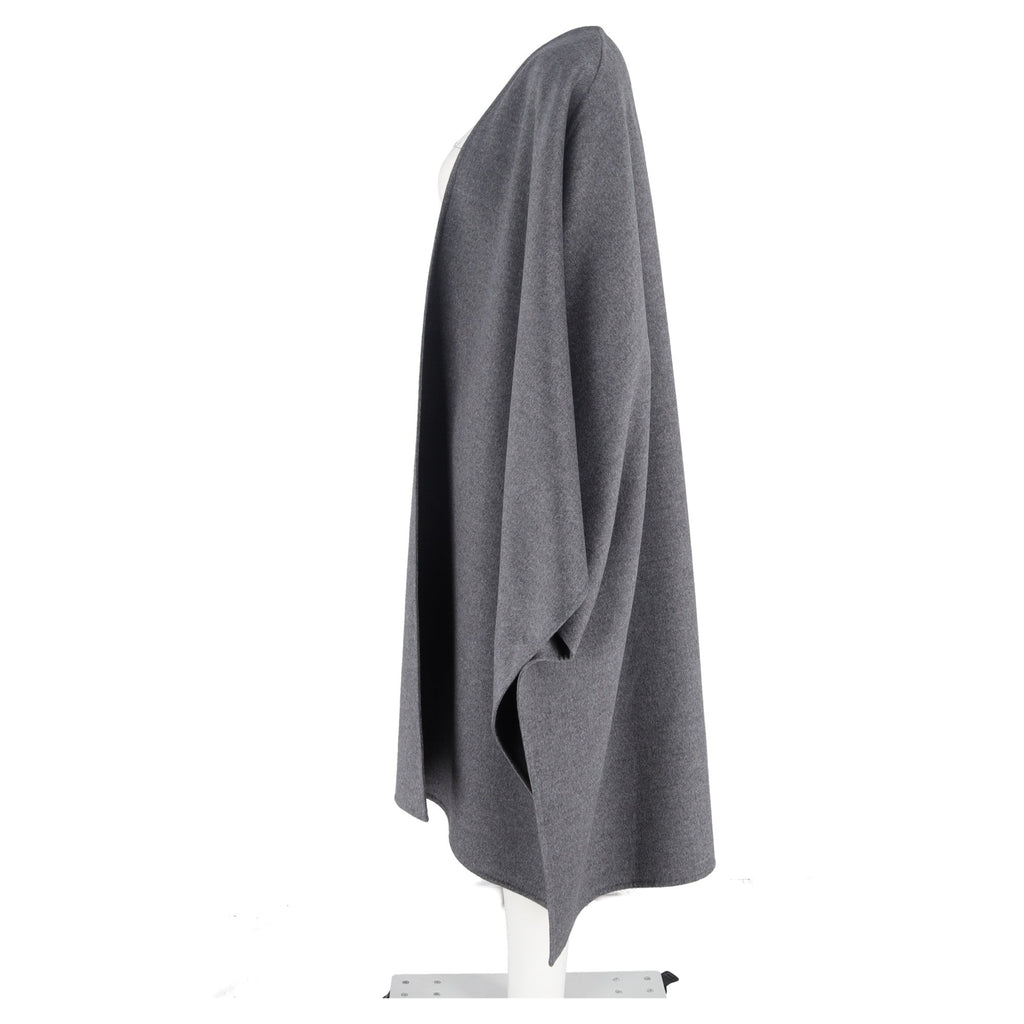 Valentino Garavani Cape in Grey Cashmere