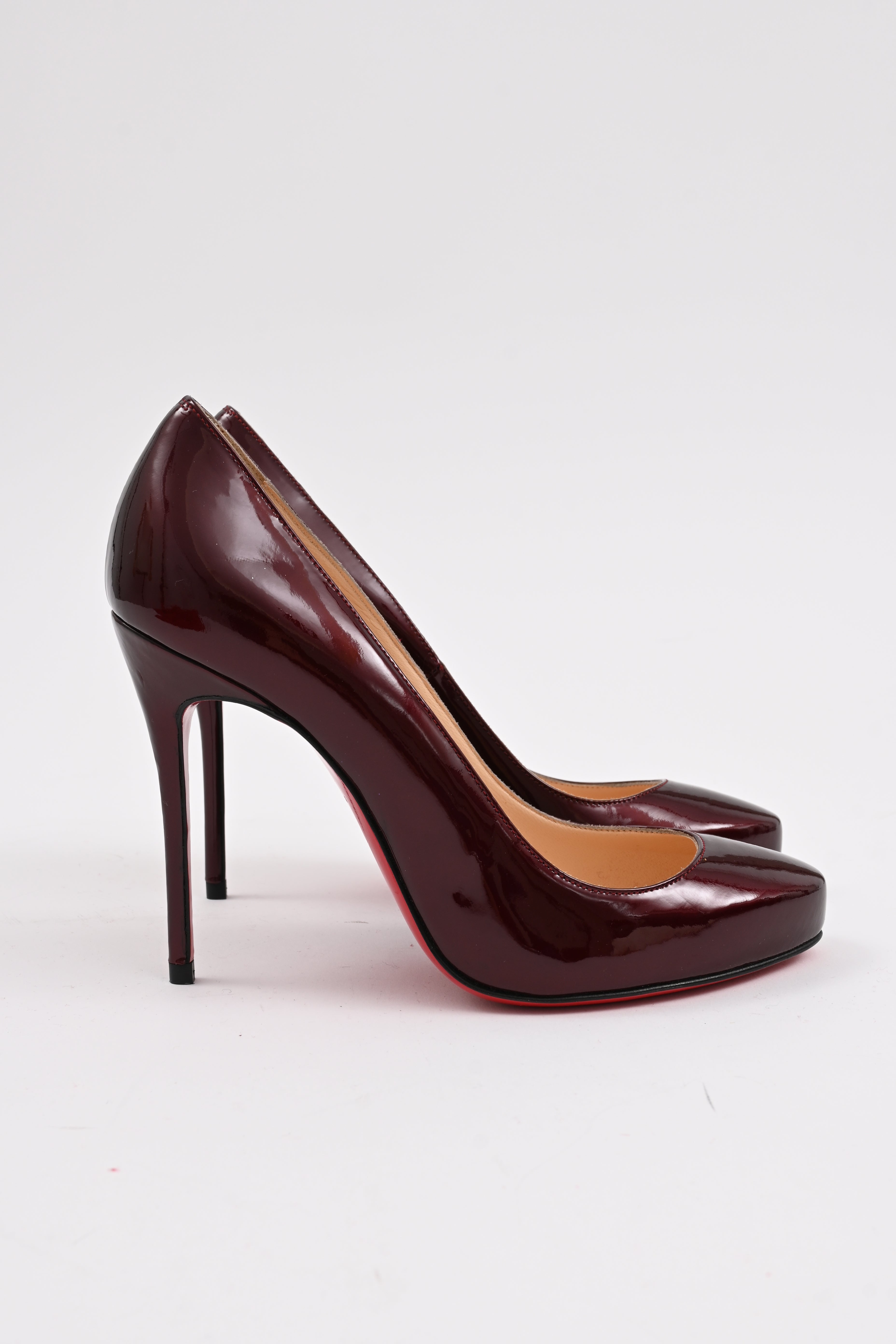 Christian Louboutin Fifi Pumps in Burgundy Patent Leather