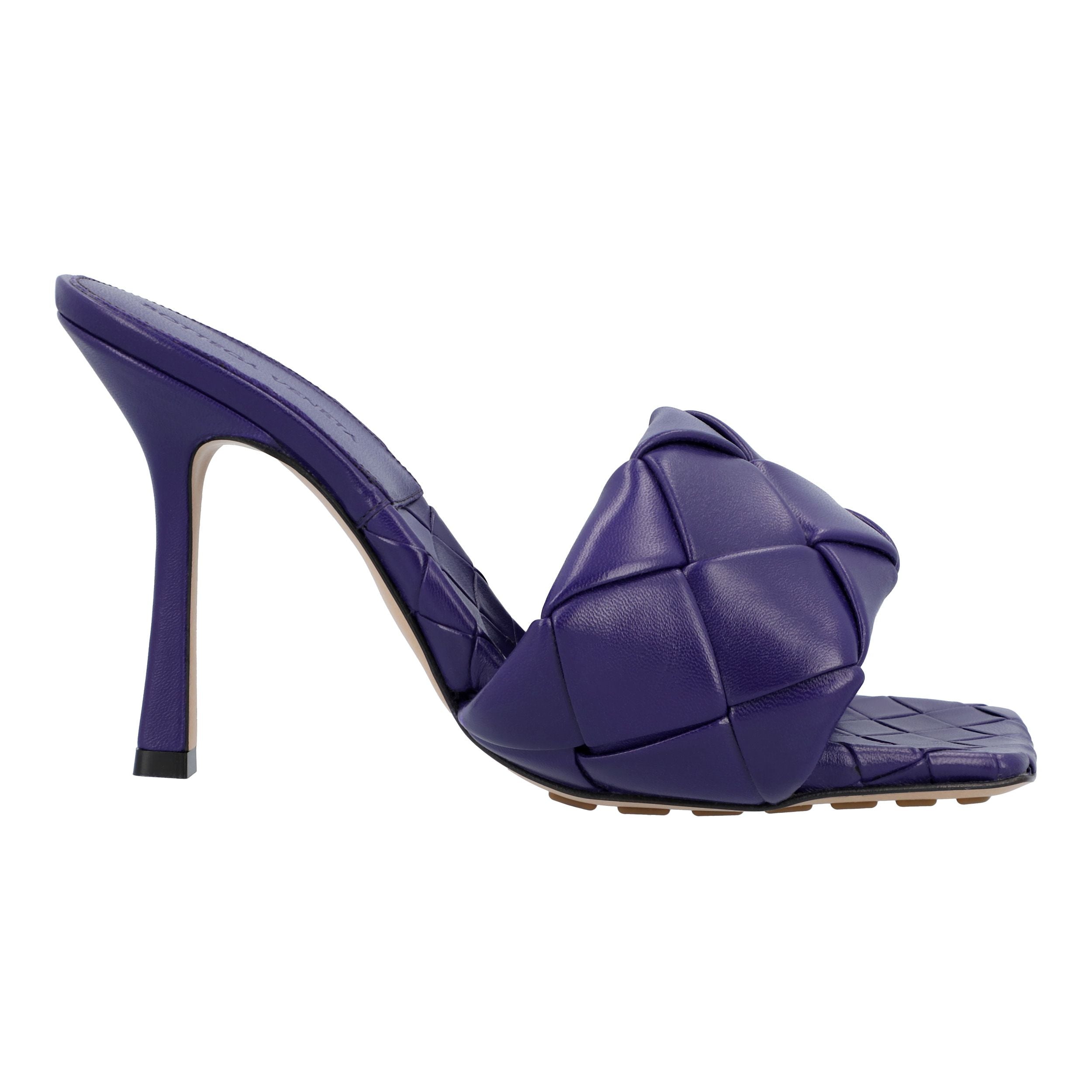 Bottega Veneta Women Lido Padded Mule in purple Lambskin