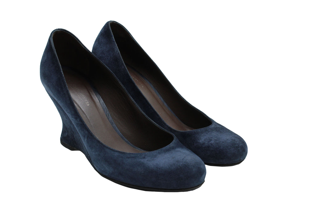 Bottega Veneta Round Toe Wedge in Navy Blue Suede