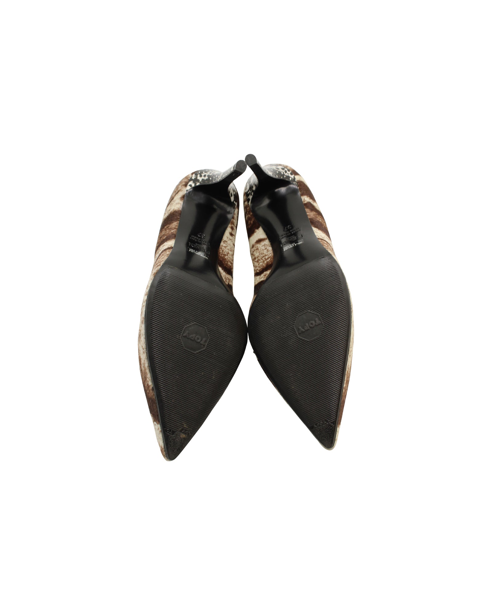 Fendi Pointed Pump in Animal Print Calf Hair Suede
