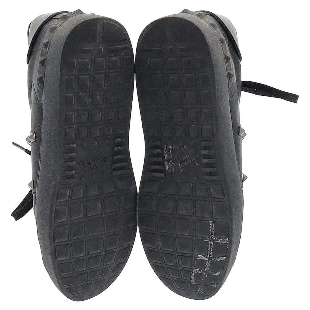 Valentino Garavani Rockstud Lace-Up Sneakers in Black Calfskin Leather