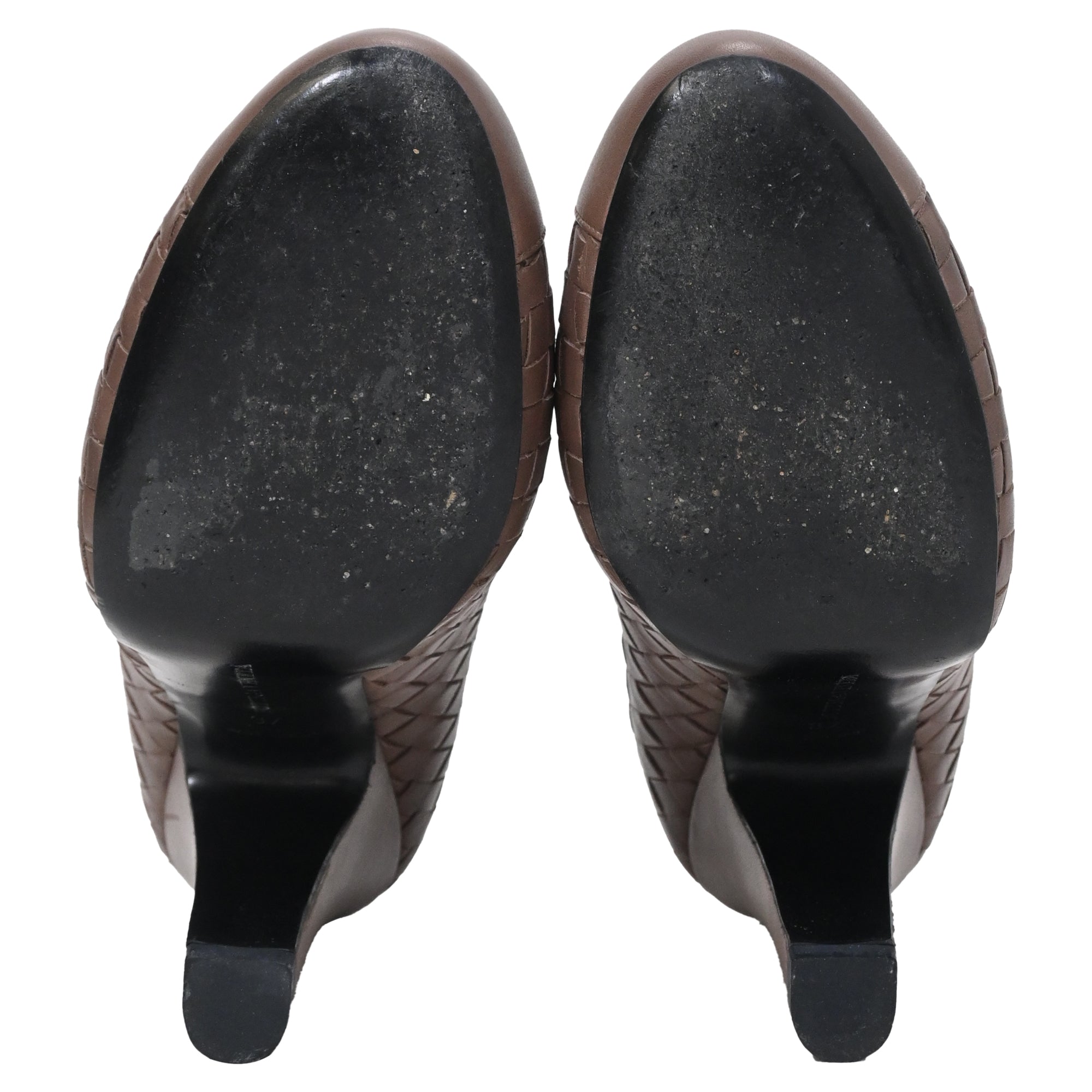 Bottega Veneta Weave Pumps in Brown Intrecciato Leather