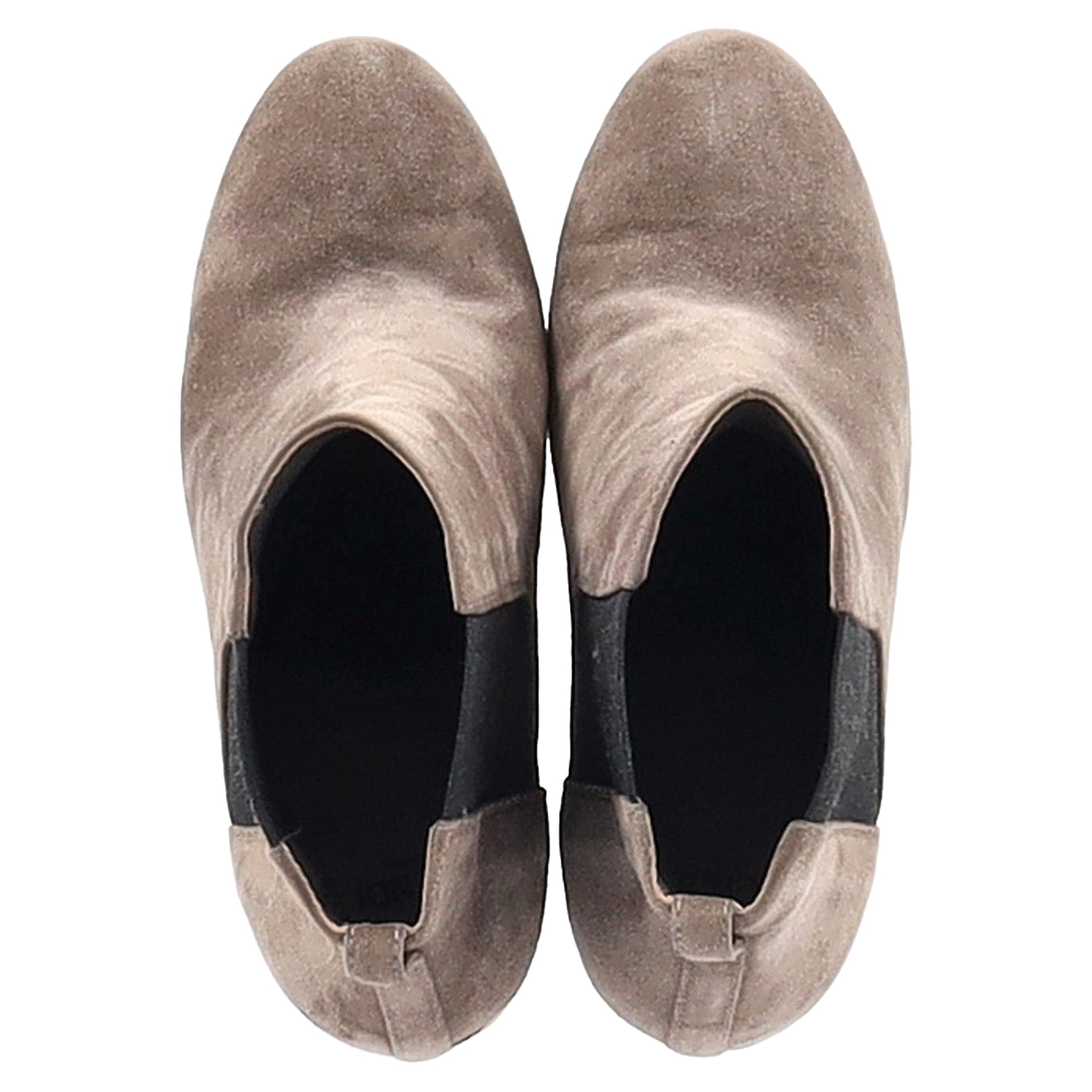 Fendi High-Heeled Chelsea Boots in Brown Suede
