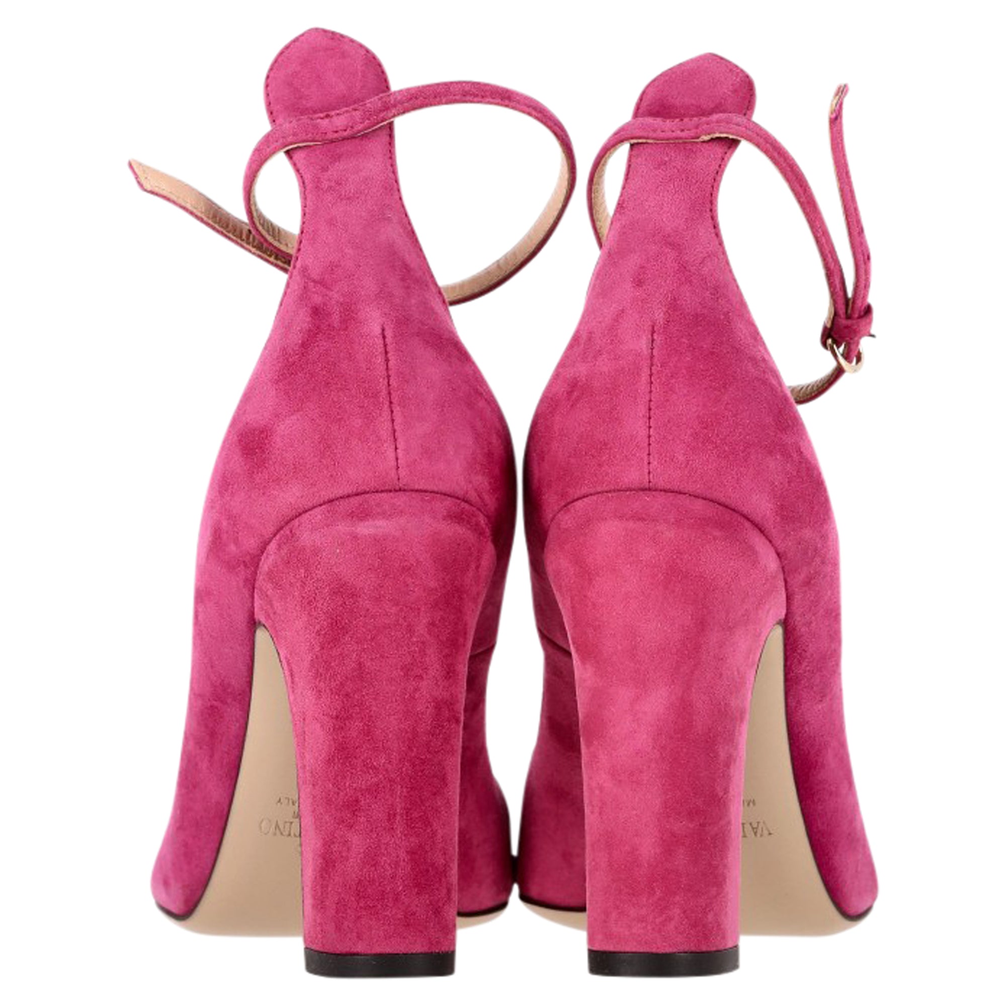 Valentino Tan-go Pumps In Pink Suede