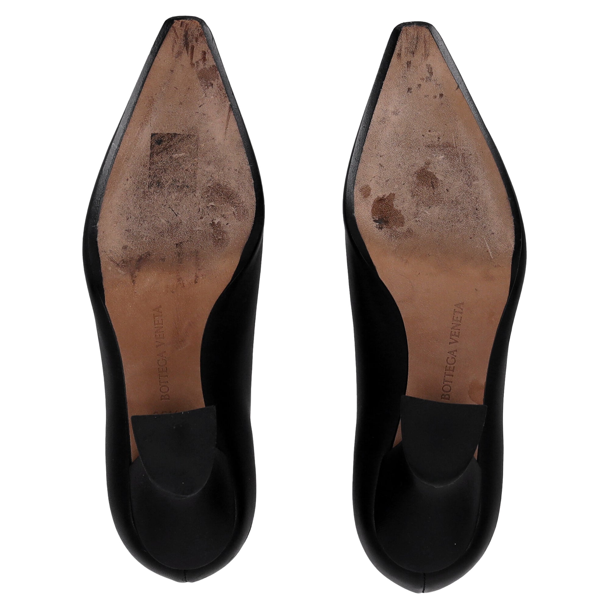 Bottega Veneta Almond Pumps in Black Lamb Leather